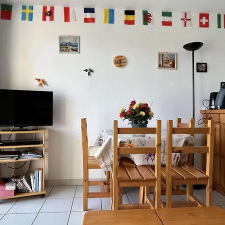 Apartman 2 Pieces 4 Couchages Sur Bn090-j30 *