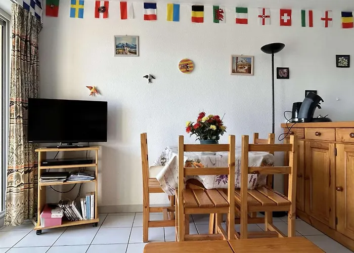 Apartman 2 Pieces 4 Couchages Sur Bn090-j30 *